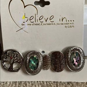 NWT L & J believe in ... bracelet